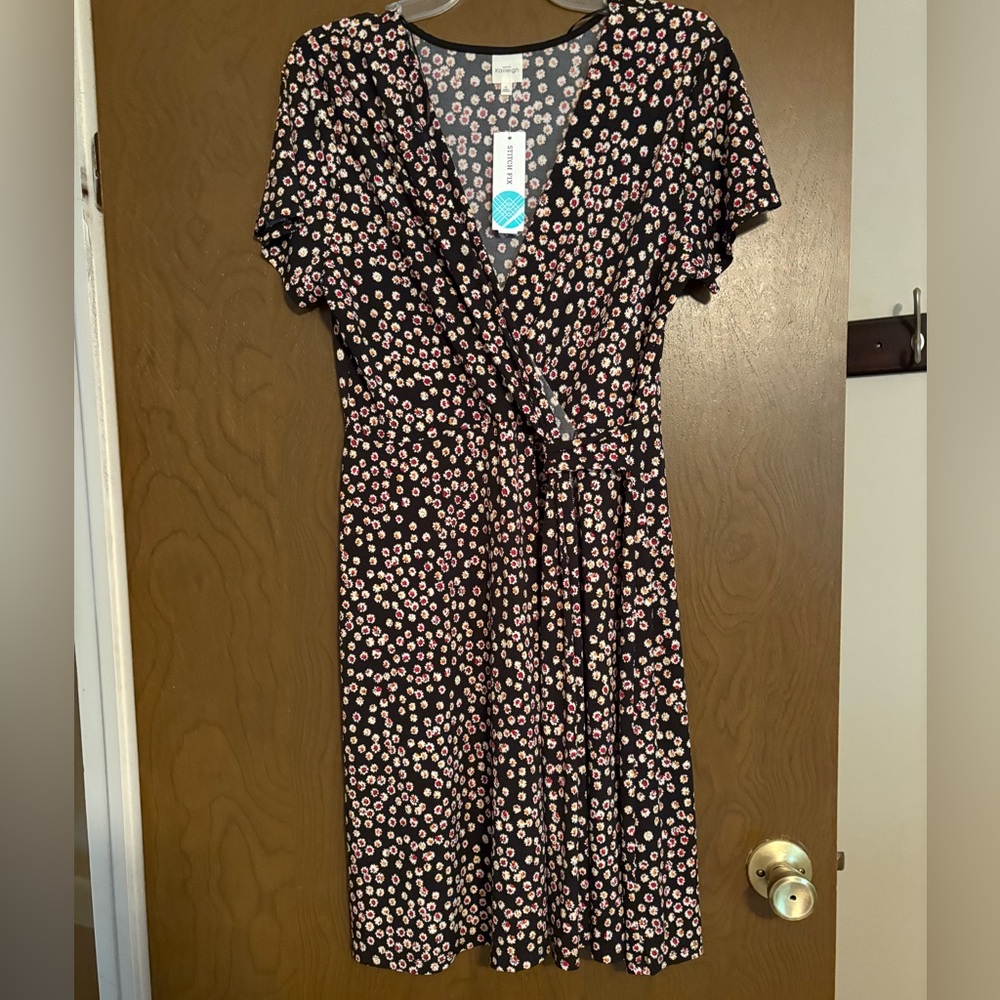 Kaileigh Black and White Midi Sundress with Flutter Sleeves